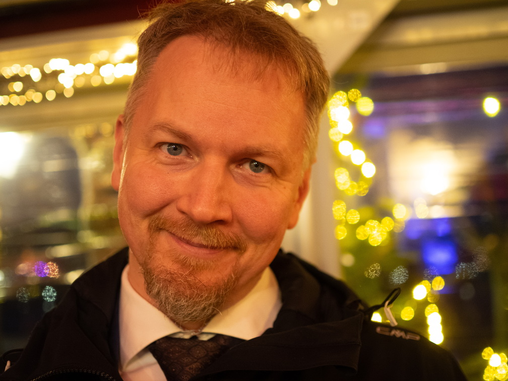 049 043 C120122 (2 Besuche) 049 043 C120122